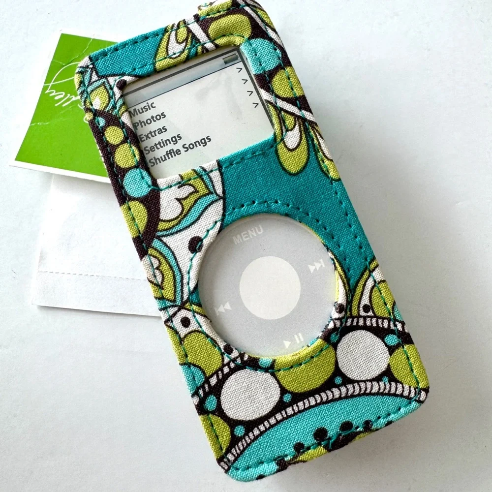 Vera Bradley “Peacock” iPod Case